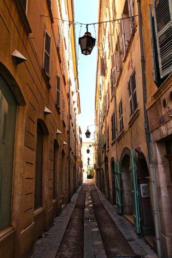 #3 Studio # Place Charmante Toulon Exterior photo