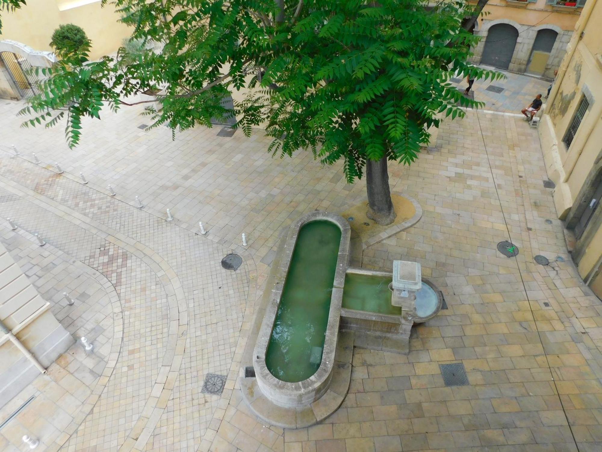 #3 Studio # Place Charmante Toulon Exterior photo